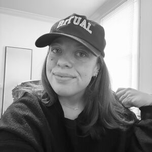 Meet your Posher, Holly